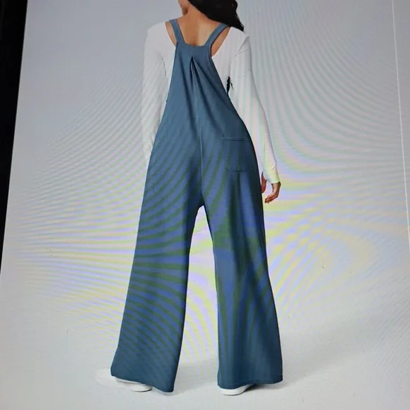 SMALL.    HALARA WIDE LEG WAFFLE ADJUSTABLE STRAPS OVERALLS - Picture 2 of 11